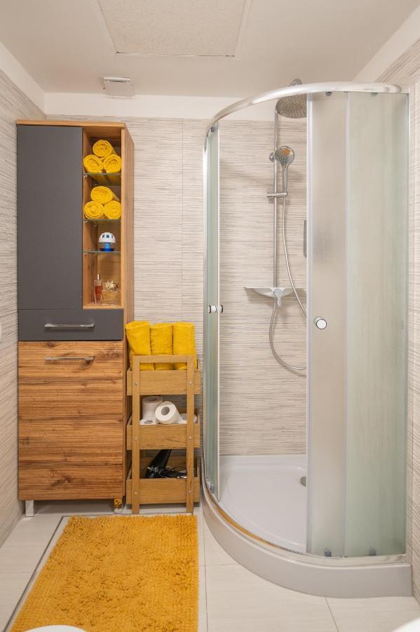 Studio Apartment Lion Portorose Exteriér fotografie